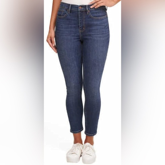 CALVIN KLEIN Women’s Ultimate Skinny High Rise Denim Size 8x30 Dark Wash Stretch - Picture 1 of 13